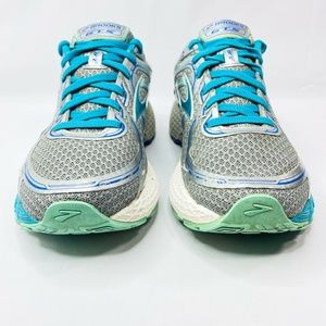 Brooks Tennis Shoes
